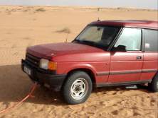 09-NissanLandrover.mpg